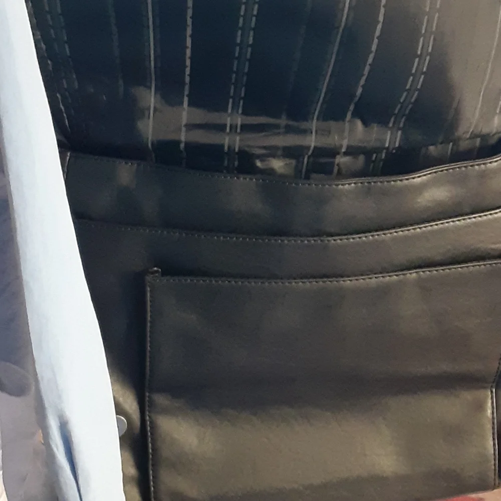 KENNETH COLE REACTION, Avetta, Leather, OTS, Laptop & Messenger Bag